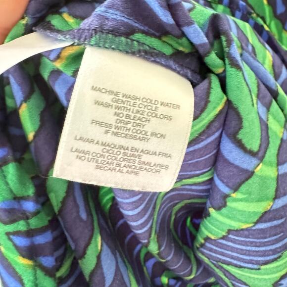 Anne Klein Women’s L Flowy Abstract Print Blouse Button Up Roll Tab Sleeves EUC - Picture 10 of 11